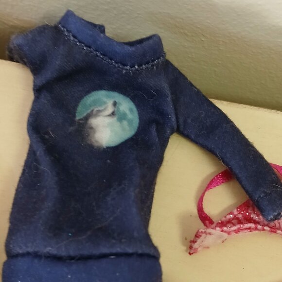 Assorted Monster High clothing and accessories - Picture 4 of 14